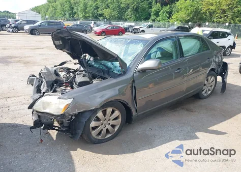 2007 Toyota Avalon Xls z USA, uszkodzony, nr VIN 4T1BK36B67U213949